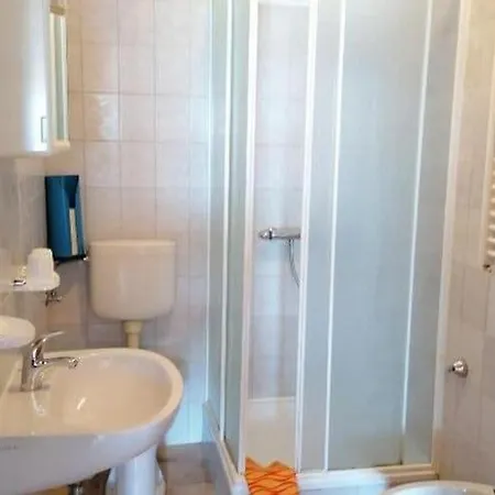 House Panorama - One Bedroom With Balcony And Sea View Panorama Blick Апартаменты *